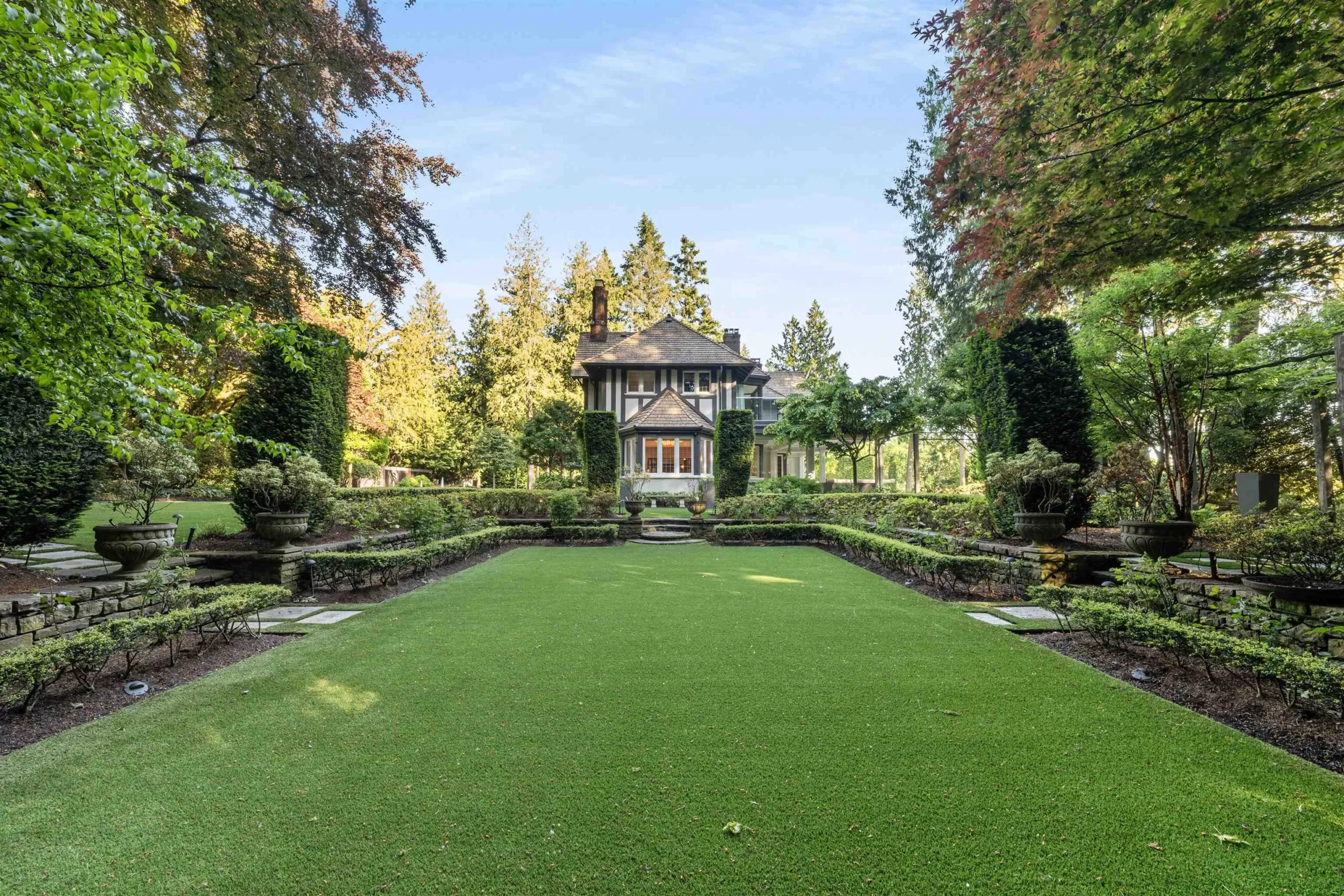Vancouver's Historic Gables Estate Relisted for $27.5 Million e301b3ec scaled